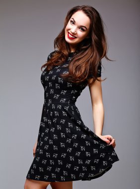 Yaz parlak kot hipster bez yüksek moda look.glamor şık seksi sürpriz güzel genç kadın modeli