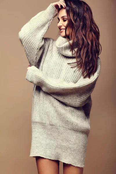 Portrait of beautiful happy sweet cute smiling brunette woman girl in casual hipster warm gray sweater clothes — Stock Photo, Image