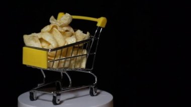 Cipslerin, tramvayın karanlık arka plan görüntüleri