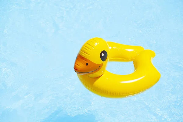 Image Rubber Duck Swimming Pool — Stock fotografie