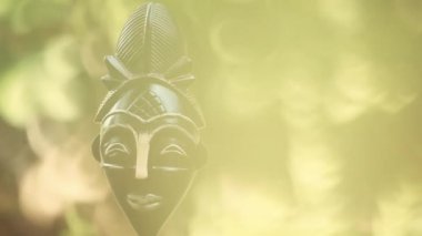 Maske ağacı arkaplanının görüntüleri 