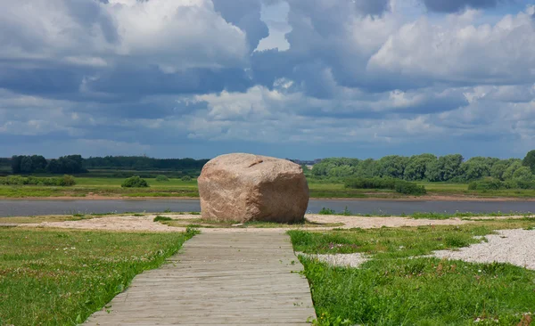 Piedra principesca.. Rusia Fotos De Stock Sin Royalties Gratis