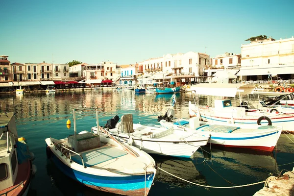 Puerto de Rethymnon. Centro de la ciudad. Grecia, Creta. Impresión de Grecia —  Fotos de Stock