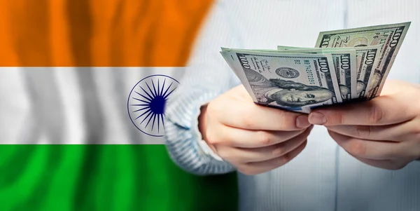 Dolarové Bankovky Pozadí Indické Vlajky Koncept Podnikání Politiky Bankovnictví Financí — Stock fotografie