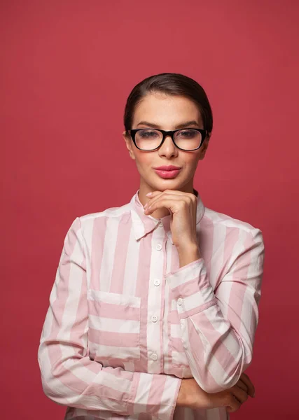 Fashion Pretty Smart Woman Glasses Smiling Red Background — Stockfoto