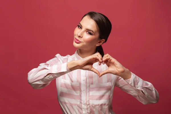Happy Young Woman Showing Heart Hands Portrait Beautiful Smiling Brunette — Stockfoto