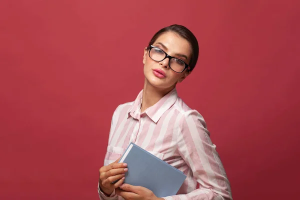 Woman Glasses Holding Book Red Background — Fotografia de Stock