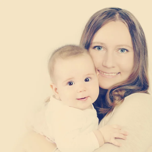 Feliz bebé y madre — Foto de Stock