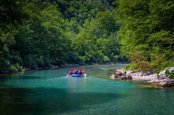 Rafting sul fiume Taras in Montenegro — Foto Stock