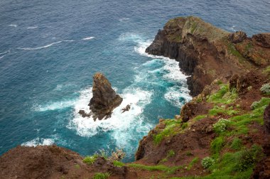 Madeira Adası rocky bay