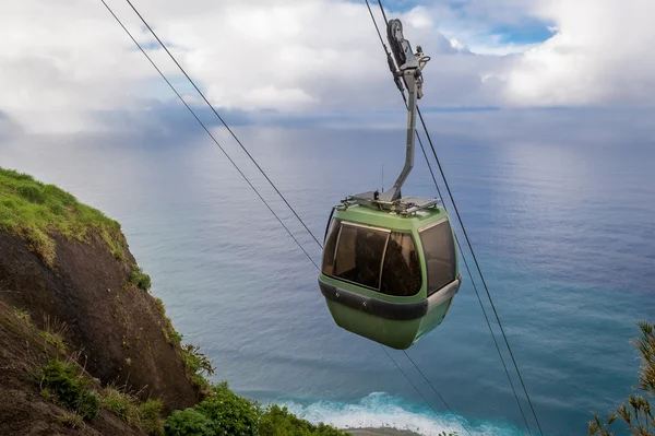 Teleférico em Calhau das Achadas miradouro — Fotografia de Stock