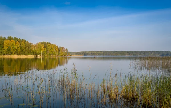 Lago paisaje — Foto de Stock