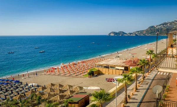 Sicilyalı beach