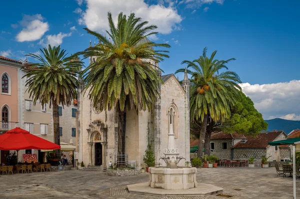 Herceg Novi stare miasto turystyczne centrum — Zdjęcie stockowe