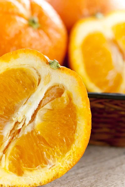 Fresh oranges — Stock Photo, Image