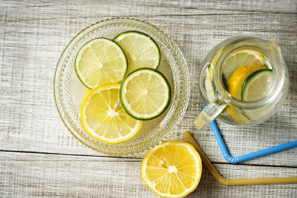 Lemon juice organic — Stock Photo, Image