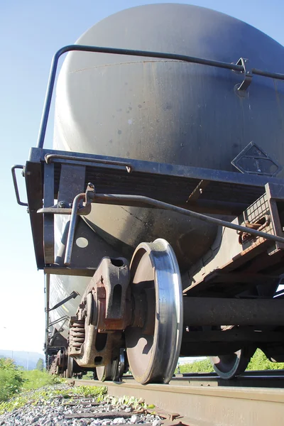 Lage hoekmening van een olietanker trein auto — Stockfoto