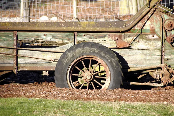 Roue à rayons à l'ancienne — Photo