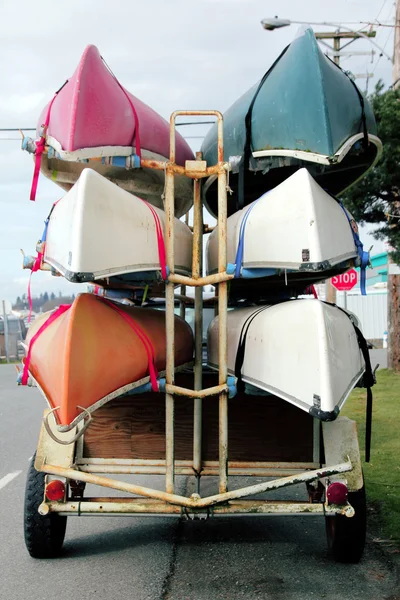 Canoe Rack pentru vehicul — Fotografie, imagine de stoc