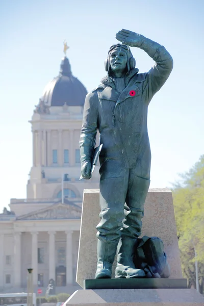 Estátua dos aviadores canadenses — Fotografia de Stock