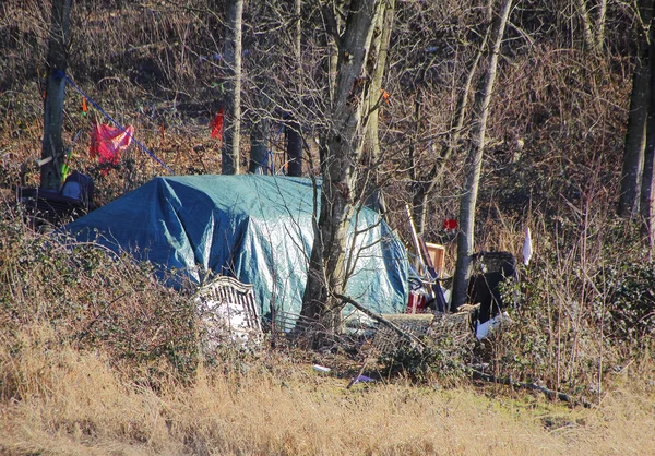 Sans-abri a mis en place un refuge — Photo