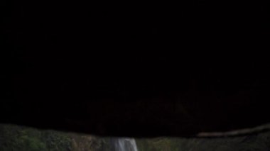 Hava Terjun Kabut Pelangi Şelalesi