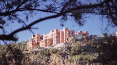 Ouzoud Falls 'a Bakan Otel