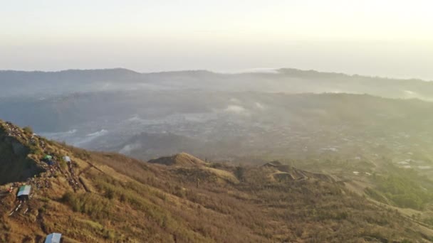 Drone Over Tourists On Mountain Ridge Of Mount Batu,Drone Over Tourists On Steep Ridge Of Mount Batu — Stock Video