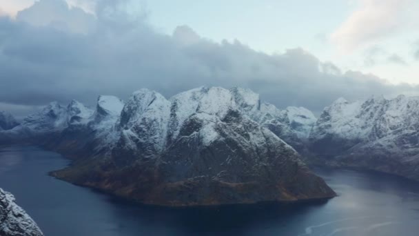 Drone Over Snowy Mountains In Sea To Reinebringen — Stock video