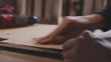 Marangoz Ahşap Zımparalamak Hazırlık