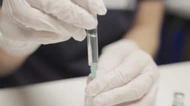 Doktor Temiz Sıvı Şırıngası