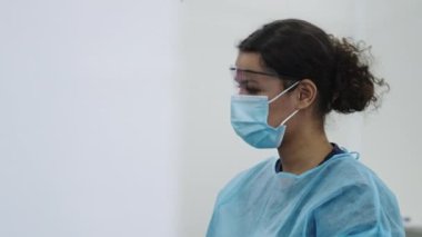 Doktor Göz Koruma ve Yüz Maskesi