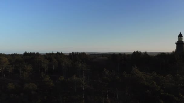 Drone να Sunlit Lodbjerg Φάρος — Αρχείο Βίντεο