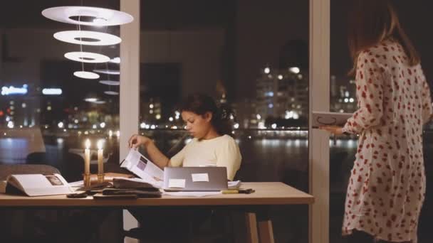 University Students Studying Books At Night — стоковое видео