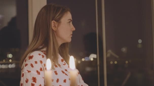 University Student Listening To Study Partner At Candle Light — Vídeo de Stock