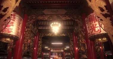 Tayland 'daki Tapınak Mimarisinin Enfes Çekimi