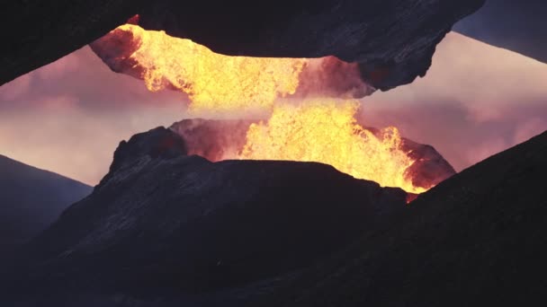 Lava derretida e fogo rompendo do vulcão Fagradalsfjall — Vídeo de Stock