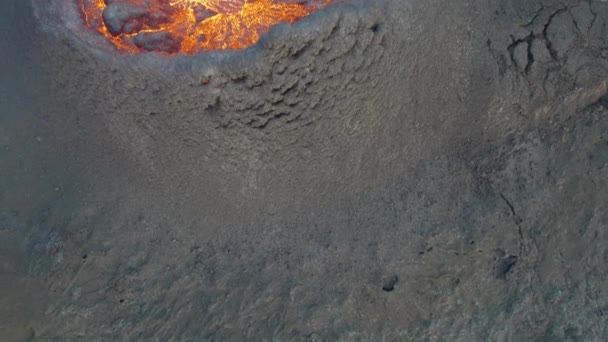 レイキャヤネス半島の噴火による溶岩流｜Fagradalfajall火山,アイスランド — ストック動画