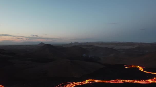 レイキャヤネス半島の噴火による溶岩流｜Fagradalfajall火山,アイスランド — ストック動画