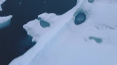 Buzlu İHA İzlanda Elmas Sahili 'nde