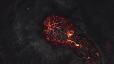 Reykjanes Yarımadası, İzlanda 'daki Fagradalsfall Volkanı' ndan Lav