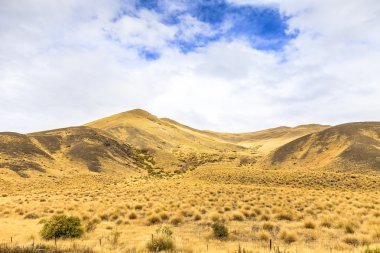 Dağlar Tasman vadiler