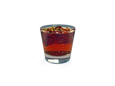 Kokteyl - brendi, kireç ve buz