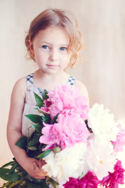 Portrait of adorable little girl — Stock Photo, Image