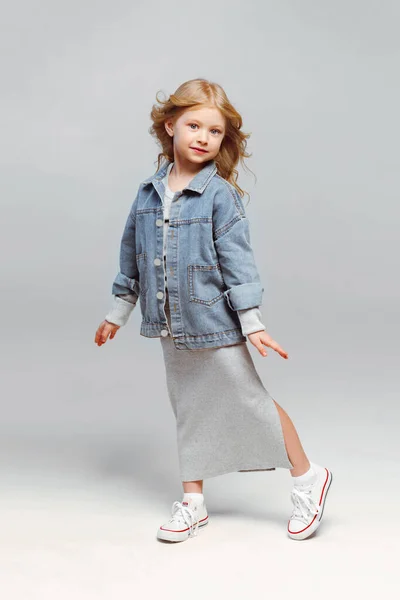 Portrait Little Fashionable Girl Studio — Fotografia de Stock