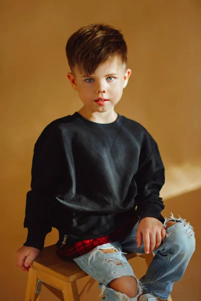 Portrait Fashionable Little Boy Studio — Fotografia de Stock