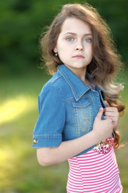 güzel moda kız portresi