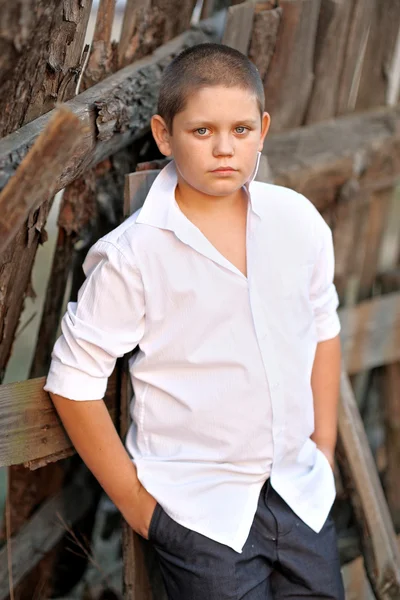 Portret chłopca na wakacje obóz letni — Zdjęcie stockowe