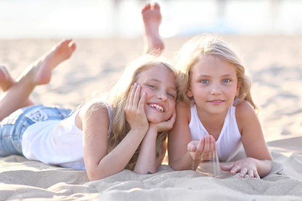 Portrait of two little girls twins — Stock Photo, Image