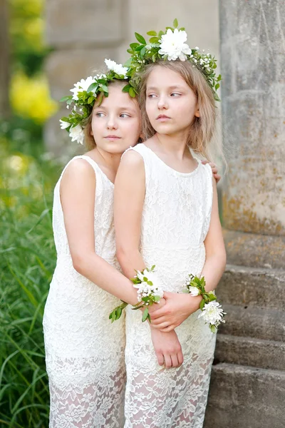 Portrait of two little girls twins — Stock Photo, Image